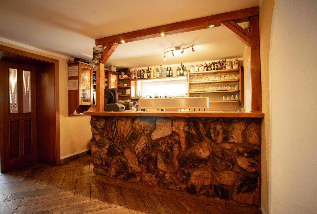Libá Restaurant & Pension Liebenstein מראה חיצוני תמונה