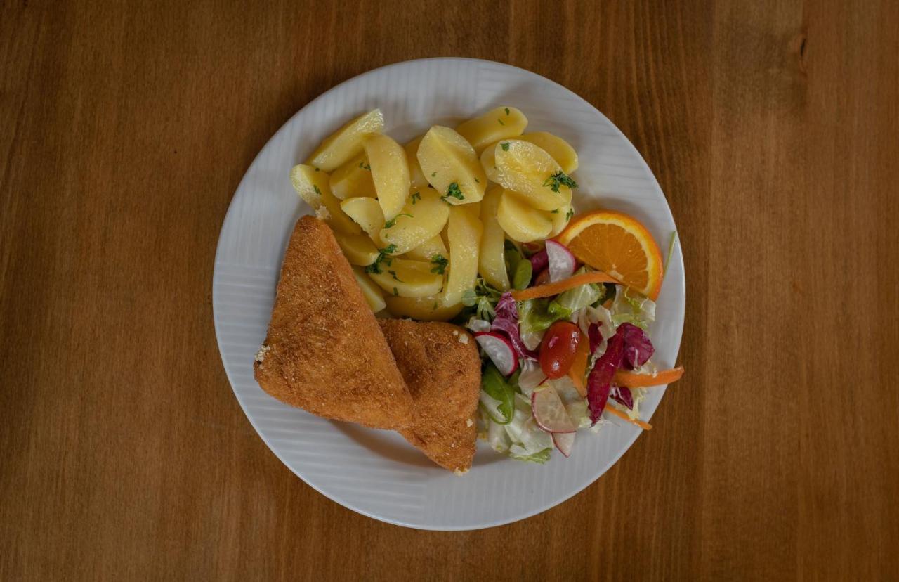Libá Restaurant & Pension Liebenstein מראה חיצוני תמונה