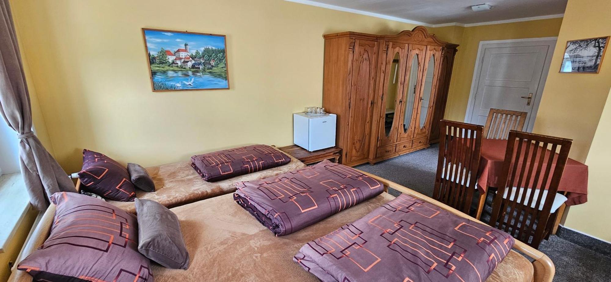 Libá Restaurant & Pension Liebenstein מראה חיצוני תמונה