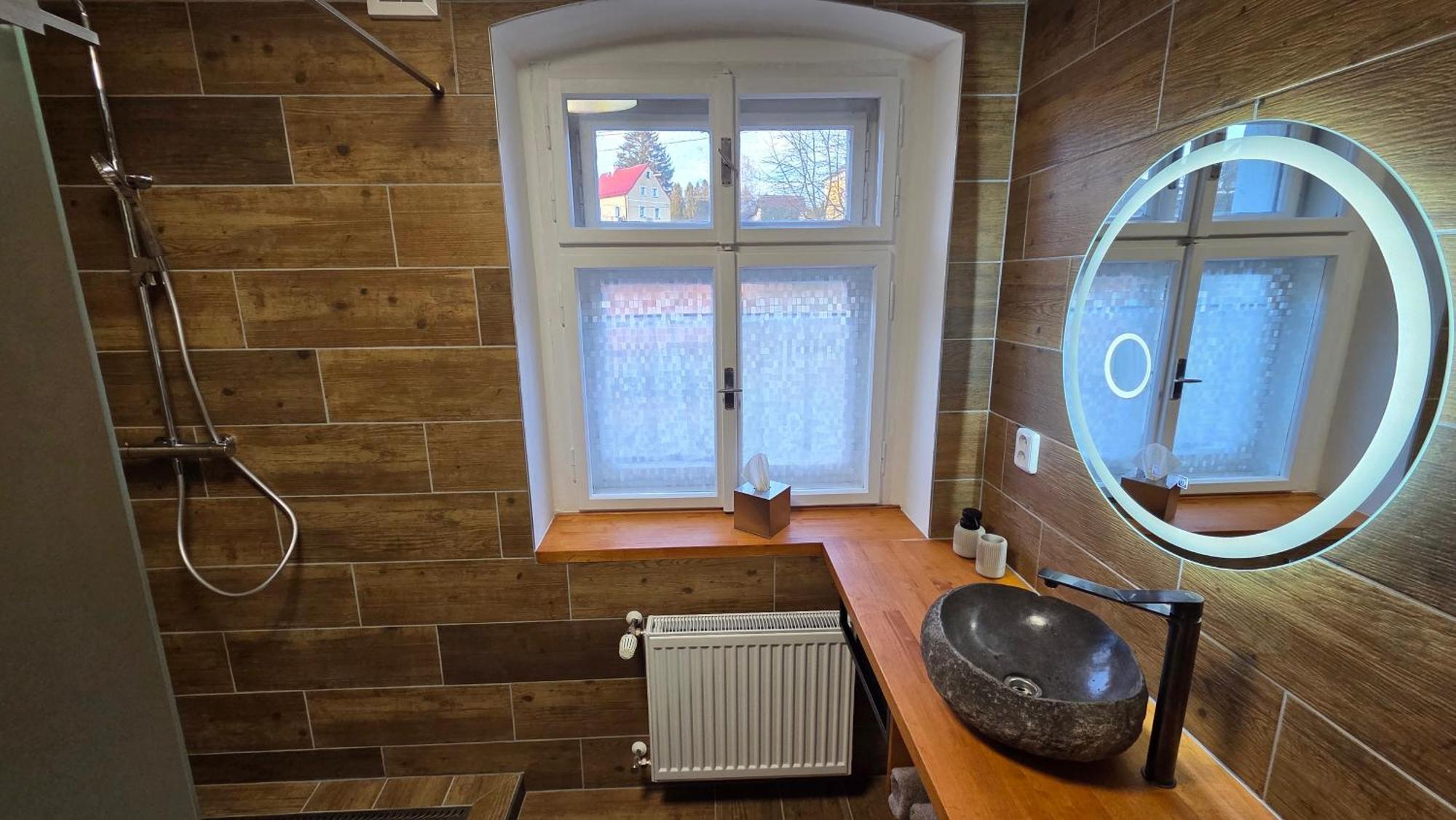 Libá Restaurant & Pension Liebenstein מראה חיצוני תמונה